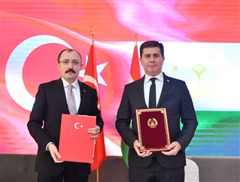 Ticaret Bakanı Mehmet Muş, Tacikistan'da Temaslarda Bulundu