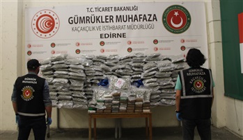 Ticaret Bakanı Bolat, Kapıkule'de 358 Kilogram Uyuşturucu Ele Geçirildiğini Bildirdi