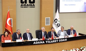 Ticaret Bakanı Ömer Bolat Adana'da iş dünyası temsilcileriyle buluştu