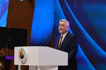 Ticaret Bakanı Ömer Bakan Bolat, TOBB Hizmet Şeref Belgesi ve Plaket Töreni'nde Konuştu