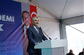 Ticaret Bakanı Ömer Bolat, Modoko Akademi'nin Açılışında Konuştu