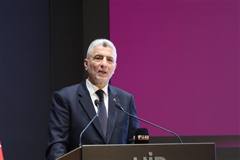 Ticaret Bakanı Ömer Bolat’ın 2025 Yılı Üçüncü Çeyrek Gayrisafi Yurtiçi Hasıla İstatistiklerine İlişkin Değerlendirmesi Haber Görseli