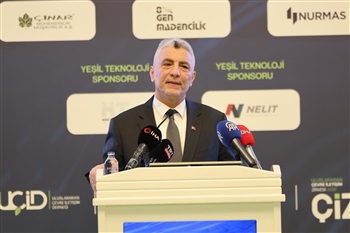 Ticaret Bakanı Bolat, 2. Uluslararası Çevre İletişim Zirvesi'nde Konuştu Haber Görseli